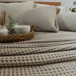 Lightweight Waffle Blanket, Ultra Soft Queen Or King Size Bedspread, Minimalist Bed Throw - thumbnail 3