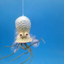 Mermaid Hanging Octopus, Airplanter - thumbnail 2