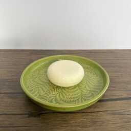 Embossed Fern Ceramic Soap Dish Green Stoneware Shampoo Bar Holder - thumbnail 2