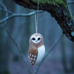 Tyto Alba Barn Owl Ornament Needle Felt Handmade Wool Christmas Decoration - thumbnail 3