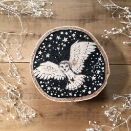 Barn Owl Christmas Ornament - Original Drawing On Birch Wood - thumbnail 1
