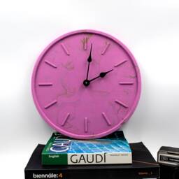 Modern Eco Resin Wall Clock - Handmade Minimalist - thumbnail 2