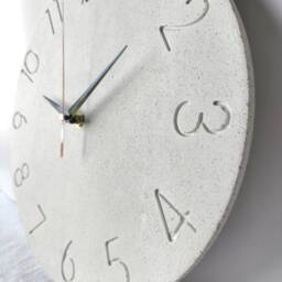 Textured White Concrete Wall Clock, Minimalist Numbered Design, Silent Clock - thumbnail 4