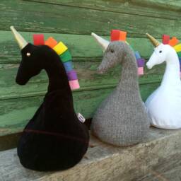 Cool Licorne Doorstop/Bookend. Rainbow Unicorn Doorstop. Flat Packed. Choice Of Colour. Girl Doorstops. Animal Girls Room Decor - thumbnail 3