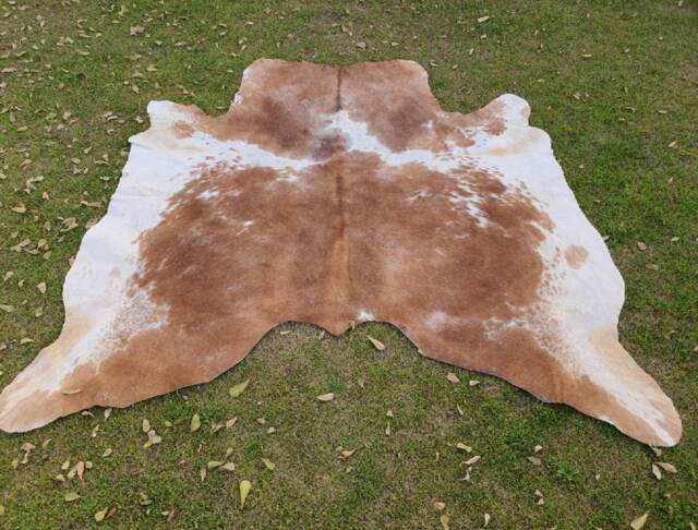 Cowhide Rug Brown & White, Exotic Animal Skin Rug, Large Living Room Area Handmade Cowskin Carpet, Bedroom Aesthetic Upholstery Leather - image 1