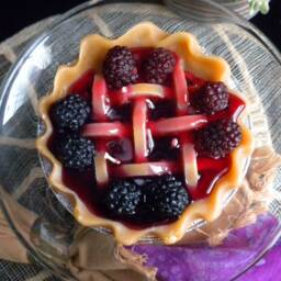 Blackberry Pie Candle - thumbnail 2