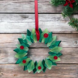 Handmade Fused Glass Wreath Ornament - Christmas Tree Decoration, Gift Box Included Secret Santa - thumbnail 4