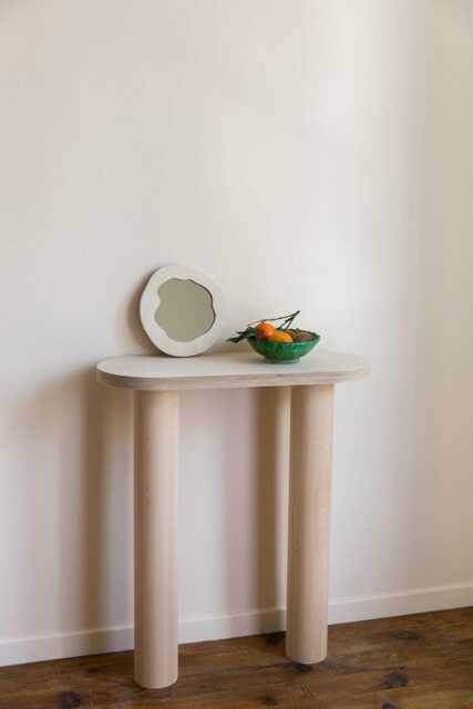 Nolina Natural Console - image 1
