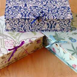 William Morris Box File Handmade A4 Office Storage, Daisy Design - thumbnail 4