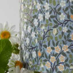 William Morris Velvet Lampshade Clover Floral Print, Gold Lining - thumbnail 3