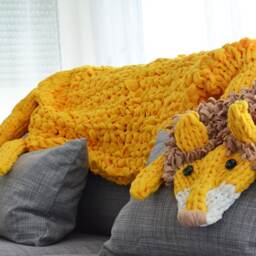Long Lion Blanket, Rug, Fleece Animal Yellow Chunky Knit, Throw Blanket - thumbnail 3