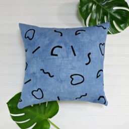 Indigo Linen Pillow Cover With Black Squiggle Print // Block Printed Wiggles Light Pale Blue Flax Decorative Throw Cushion Bedding Accent - thumbnail 2