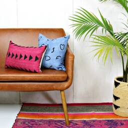 Indigo Linen Pillow Cover With Black Squiggle Print // Block Printed Wiggles Light Pale Blue Flax Decorative Throw Cushion Bedding Accent - thumbnail 3