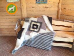 Handmade Wool Blanket Carpathian Hutsul Lizhnyk Throw - 200x145cm