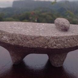 Borucan Indian Stone Metate, Grinding Sculpture, Authentic, Historical, Limited - thumbnail 2