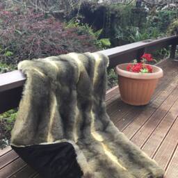 New Zealand Possum Natural Brown Fur Lap Rug/Blanket Throw - thumbnail 4