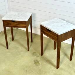 Mini Nightstand in Solid Walnut/Oak Wood & Marble - thumbnail 4
