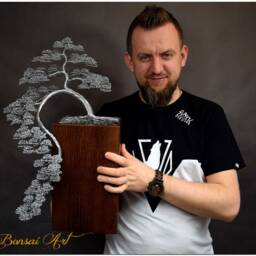 Large Metal Wire Bonsai Tree Sculpture Engraved Oak Base - thumbnail 3