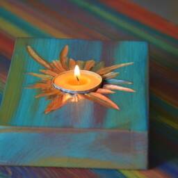 Wood Tealight Candle Holder Old Boat Style Multi Coloured Finish With Unique Coastal Cottage Carved Sunshine Centre Gold Highlighting - thumbnail 3