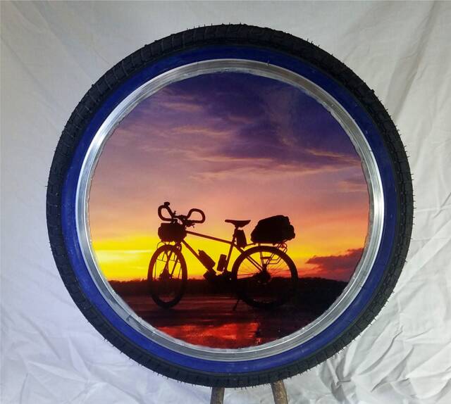 Bicycle Tire Photo Frame - image 1