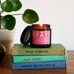 Scented Candle/Violet + Tea Rose Hand-Poured Soy Wax Wedding Bridal Gift - thumbnail 2