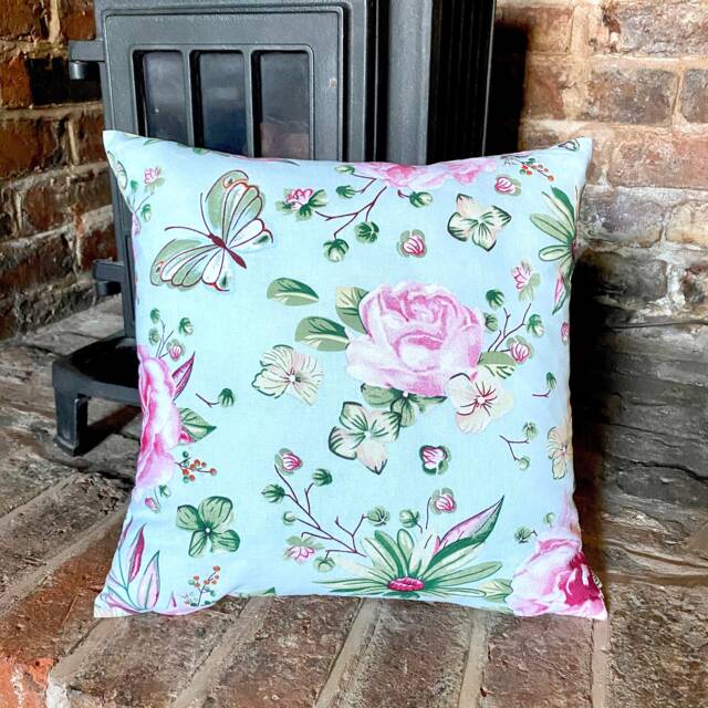 933. Handmade Roses On Teal 100% Cotton Cushion Cover. Various Sizes