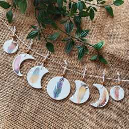 Feather Moon Cycle Garland - Celestial Boho Wall Decor - thumbnail 3