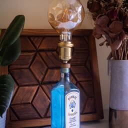Bombay Sapphire Bottle Light, Unique Bedside Lamp, Upcycled Gin Night Quirky Illuminated Decor - thumbnail 3