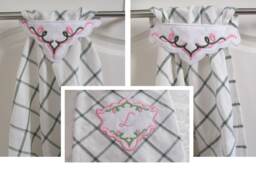 Ith Towel Topper Set With Monogram Frame & Font - 5x7 Machine Embroidery Designs Lined In-The-Hoop Project