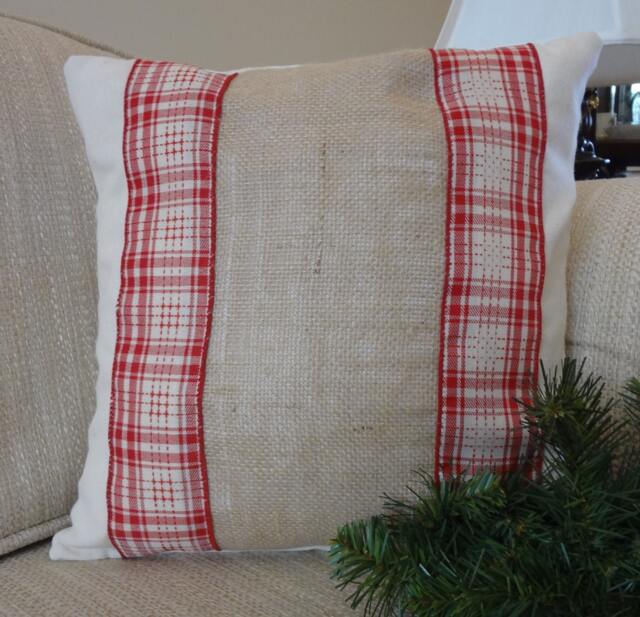 Holiday Pillow Cover, Christmas Cushion, Burlap - image 1