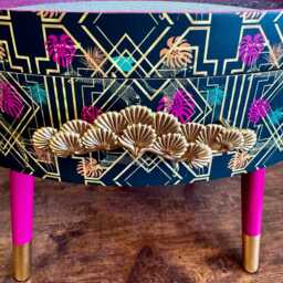 Round Coffee Table , Hot Pink & Teal Art Deco Leopard. Turquoise Glitter. Cheetah Table, Lift Off Top For Storage. End Lounge - thumbnail 3