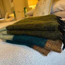 Yak Wool Blanket/ Living Room Throw /Sofa /Travel Throw/ Rug Camping Wrap/Meditation Out Door Hand-Loomed Nepal B13 - thumbnail 3