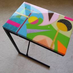 Epoxy Resin C Table Abstract Art Side Table With Metal Legs - thumbnail 3