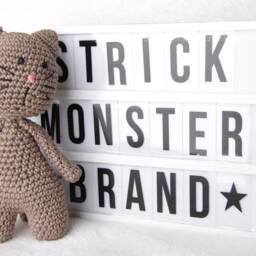 Crocheted Music Box Cat - thumbnail 3