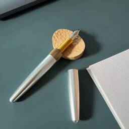 Tsuki Oak Pen Rest - Handcrafted Wooden Holder For Fountain Pens, Dip Pens & Calligraphy Tools Minimalist Desk Accessory - thumbnail 2
