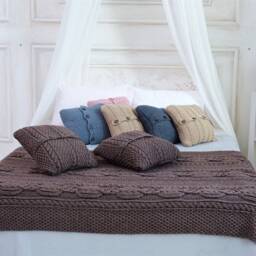 stunning Cable Knit Blanket, Chunky Hand Knitted Throw Blanket - thumbnail 2