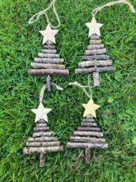 Set Of 4 Hanging Christmas Tree Decorations Wooden Log Natural Handmade Star