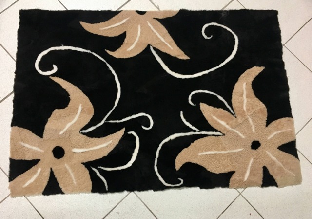 Luxury Sheepskin Mat With Flowers . Sheepskin Rug - image 1