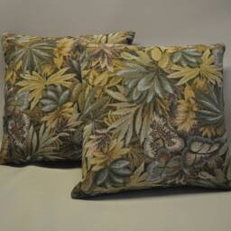 2 Tapestry Style Leaf Design Cushions 16 - thumbnail 3