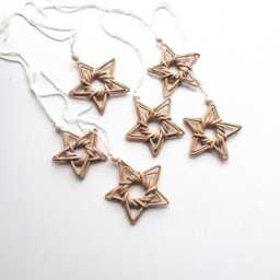 Winter Seasonal Holiday Decor, Wicker Star Wall Hanging, Farmhouse Christmas - thumbnail 2