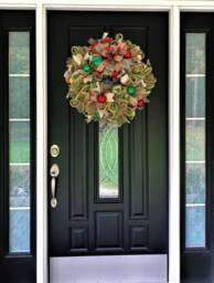 Red & Green Christmas Bow Wreath For Your Front Door - thumbnail 1