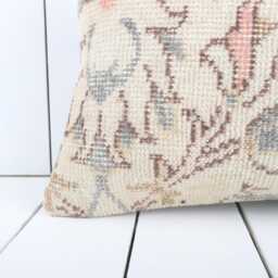 Vintage Turkish Kilim Lumbar Pillow Cover Handmade Anatolian Throw - 12x24 Inch - thumbnail 2