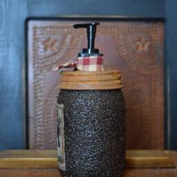 Grubby Hand Soap Dispenser Heart To Heart, Hand, 1817 Americana Folk Art Label, Country Farmhouse Bathroom - thumbnail 3