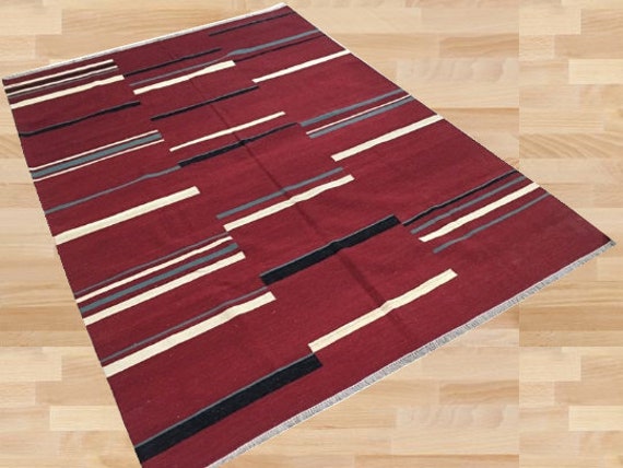 Red Afghan Kilim Rug, Handwoven Bohemian Floor Rug - 291 X 202 cm - image 1