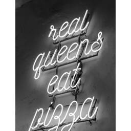 Black & White Kitchen Quote Print, Wall Art, Pizza Kitchen, Real Queens Eat Pizza, Wall Decor, Food Quotes A2 A3 A4 A5 - thumbnail 2