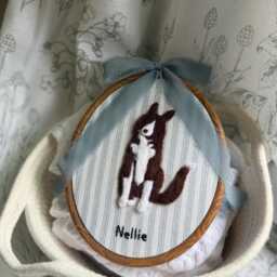 Handmade Felted Wool Pet in Embroidery Hoop - Nursery Wall Art - thumbnail 3