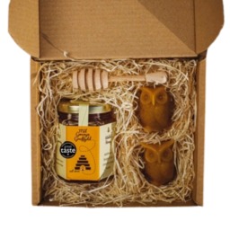 Small Welsh Wildflower Honey & Beeswax Candle Hamper Gift Set Box - Two Owls 100% Pure & Natural Sustainable Candles Eco Friendly - thumbnail 1