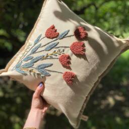 Hand Tufted Tulip Pillow Cover Linen Floral Cushion - 16x16 - thumbnail 2