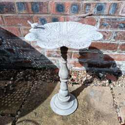 Metal Bird Bath Ornament Feeder Table - thumbnail 4
