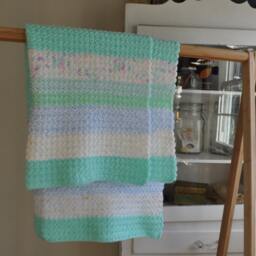 Baby Blanket Crocheted Carriage Green Blue White Striped Acrylic - thumbnail 2